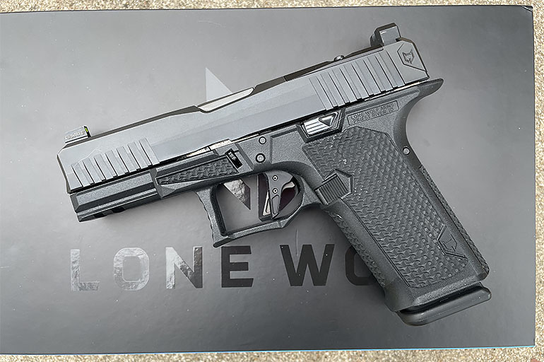 Lone Wolf Dusk 19 9mm pistol