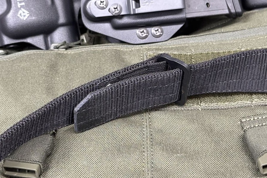 Thin belt for maximum comfort.