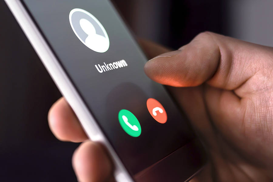 cell phone unknown caller phishing