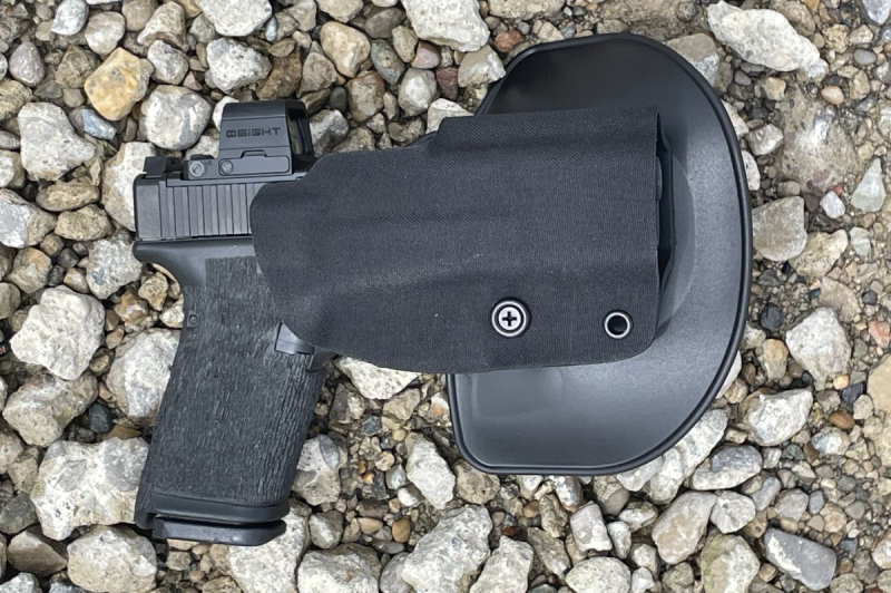 paddle holster feat