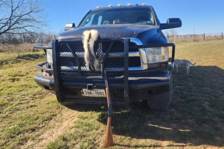 truck with lever gun