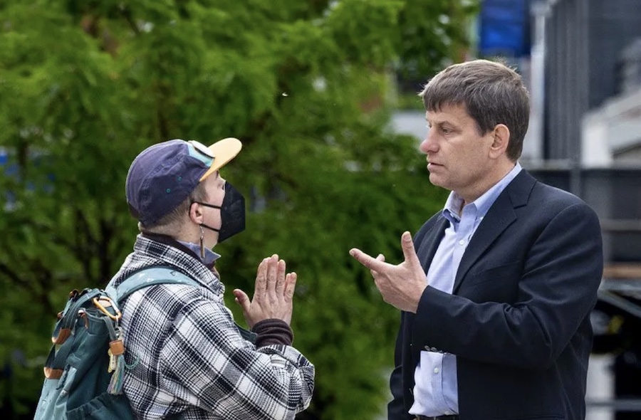 Grand Rapids Mayor LaGrand