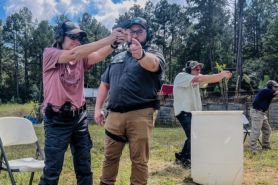 Range Train pistol instruction