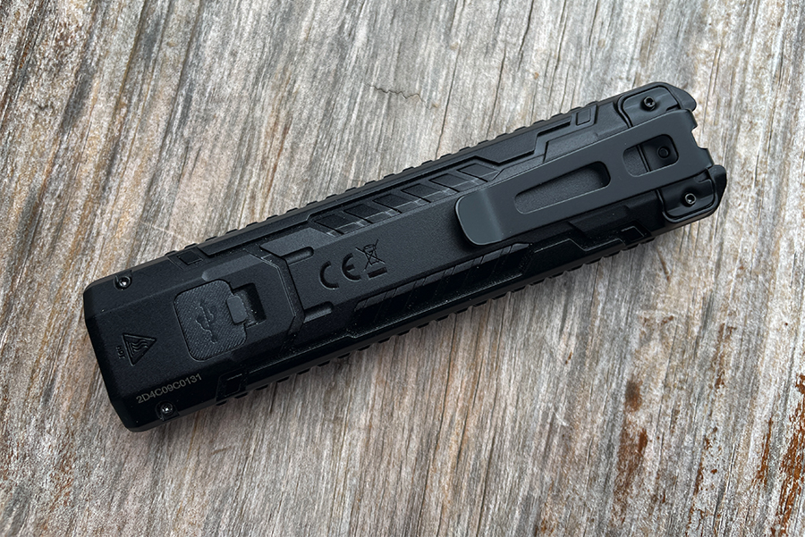 Nitecore EDC07 1500 Lumens Rechargeable Flashlight