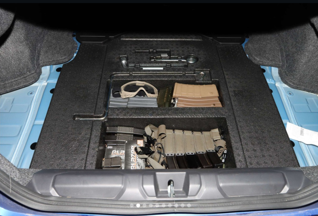 Allison Howlett Las Vegas police arrest weapons cache