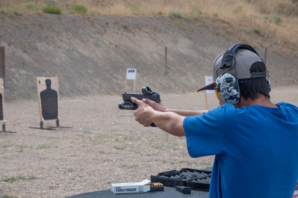 Taurus, TX9, 9mm, modular duty pistol, nightstick weapon light, Gideon Omega red dot,