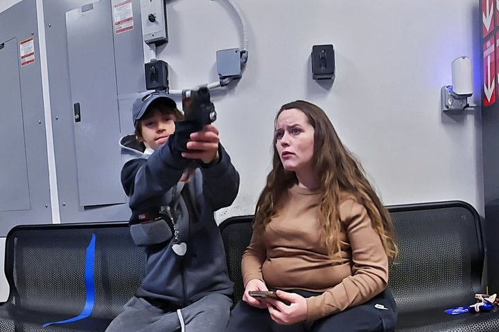 walmart shoplifter pulls gun
