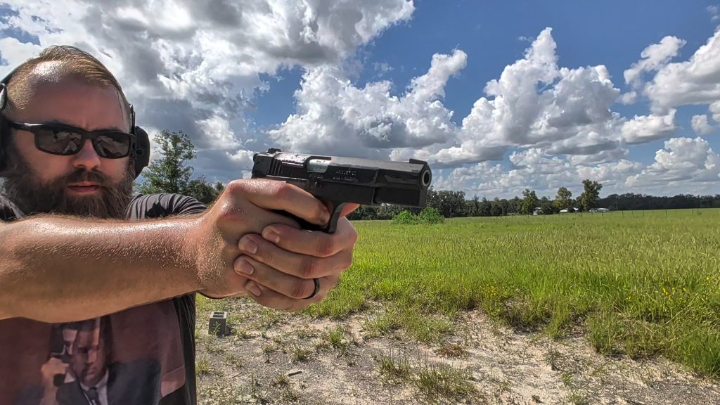 Bulgarian Arcus 98DA DA/SA pistol